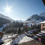 Biobauernhof Gehrnerhof Am Arlberg 아파트 와스