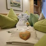 아파트 Biobauernhof Gehrnerhof Am Arlberg