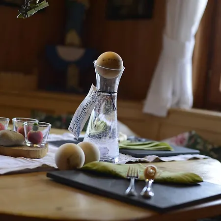 Biobauernhof Gehrnerhof Am Arlberg * ワース