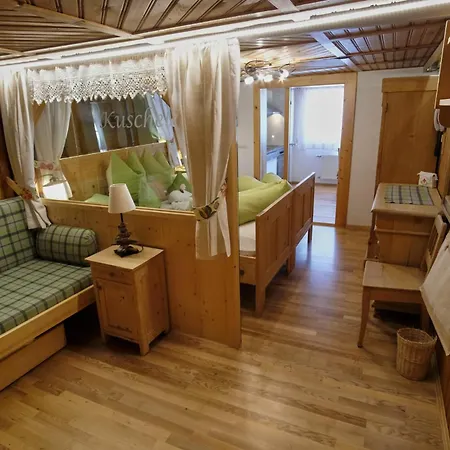 Biobauernhof Gehrnerhof Am Arlberg ワース